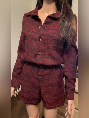 Vanishing Elephant Button-Front Burgundy Patterned Women's Romper Size 8